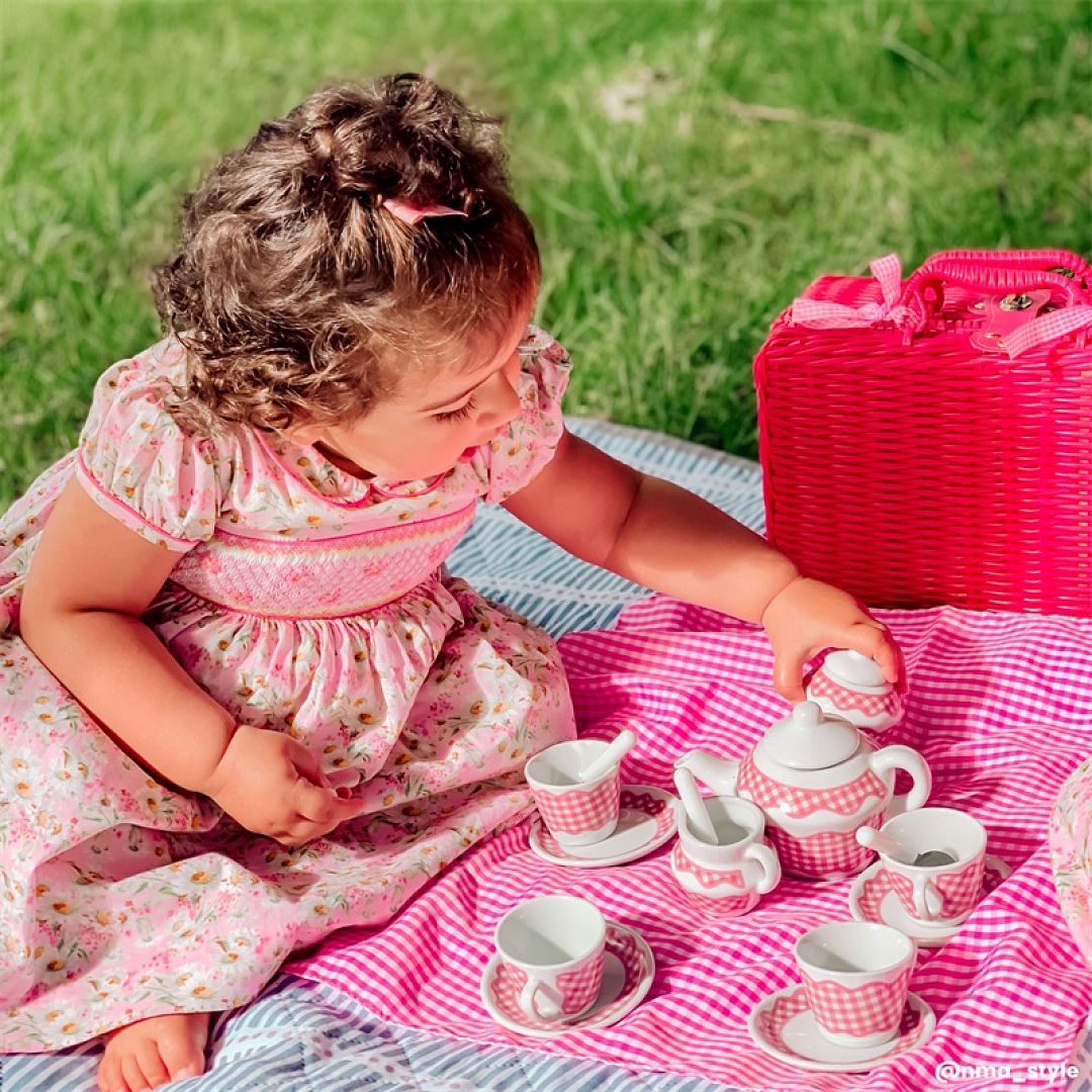 Picnic-Tea-Set_800x800%20(2).jpg