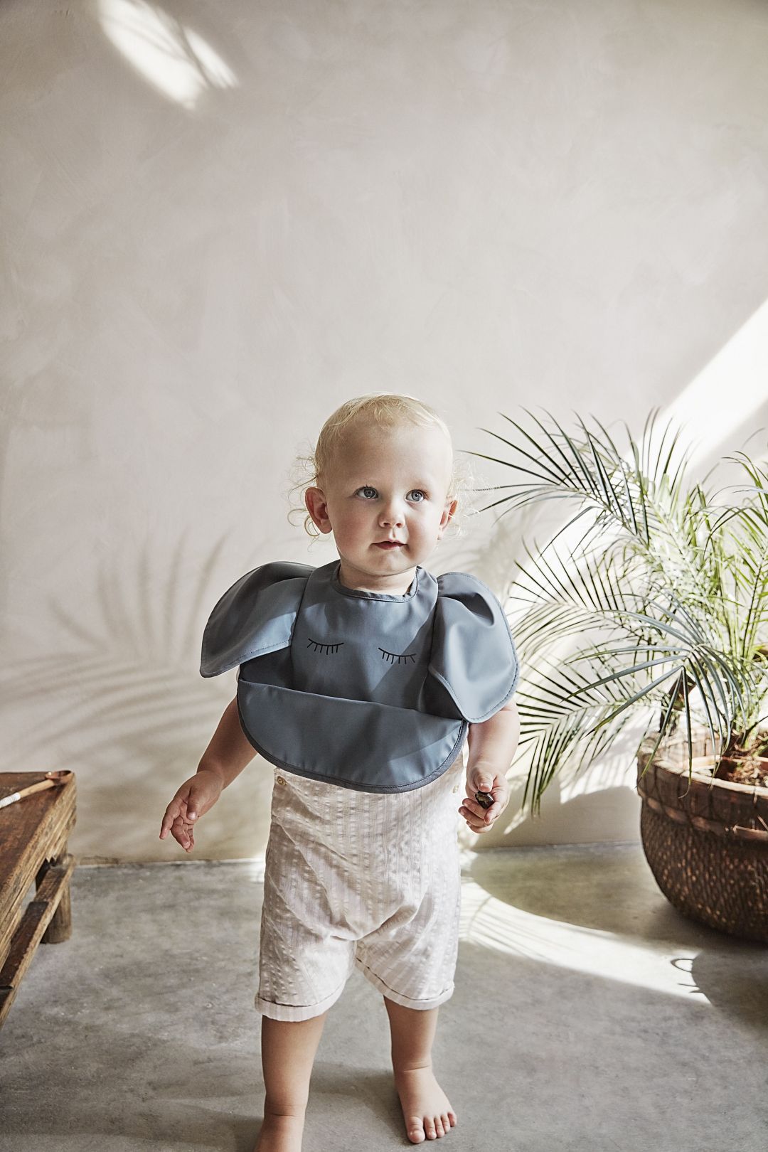 baby-bib-humble-hugo-elodie-details-ss20-lifestyle-30400146642na.jpg