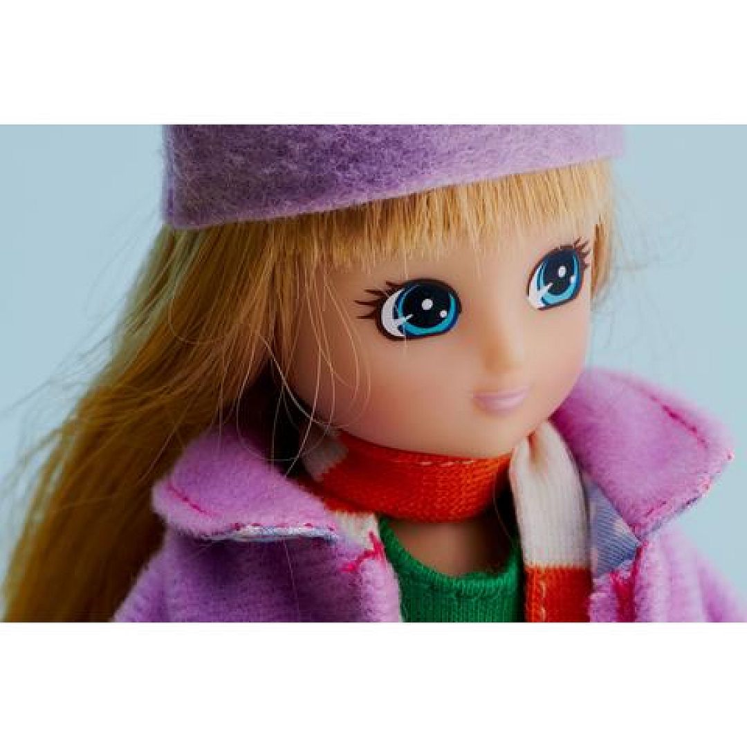 Autumn-Leaves-Lottie-Doll-3_large.jpg