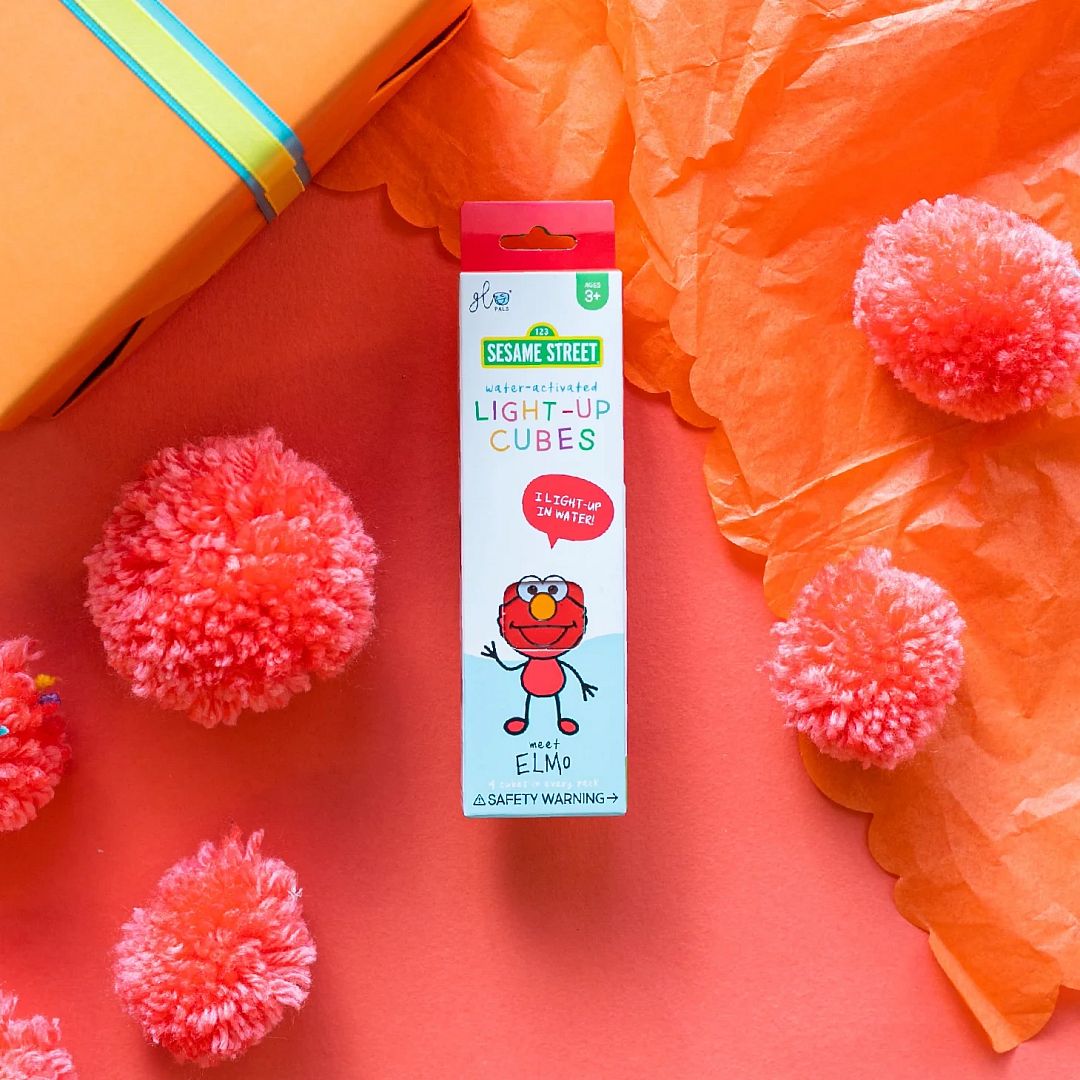 gp4pkelmo-red-senzoricke-svietiace-kocky-do-vody-elmo_02.jpg