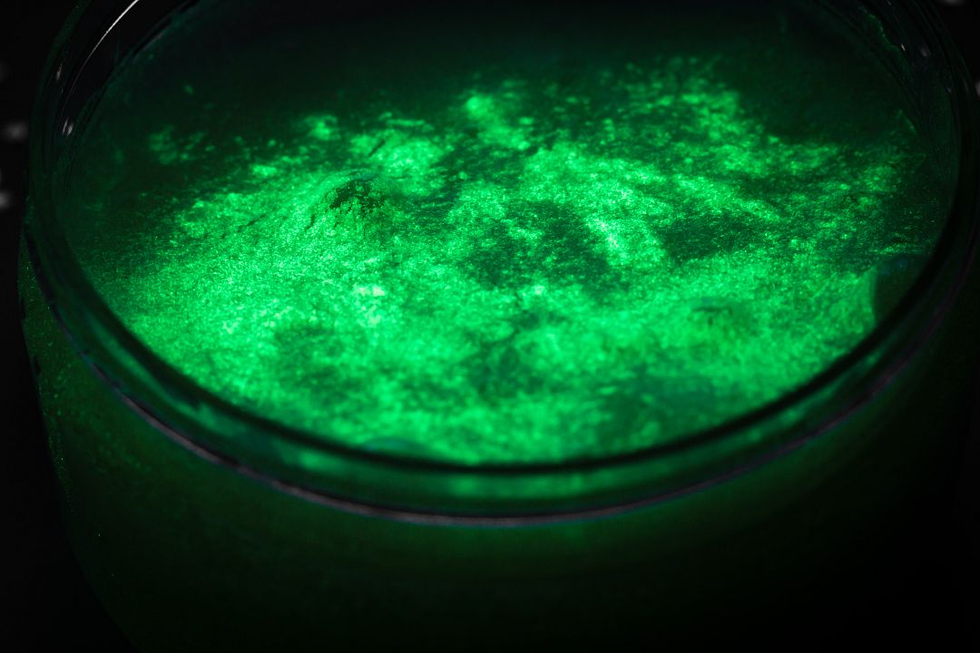 tu3144-diy-slime-sada-na-vyrobu-slizu-glow-in-the-dark-5.jpg