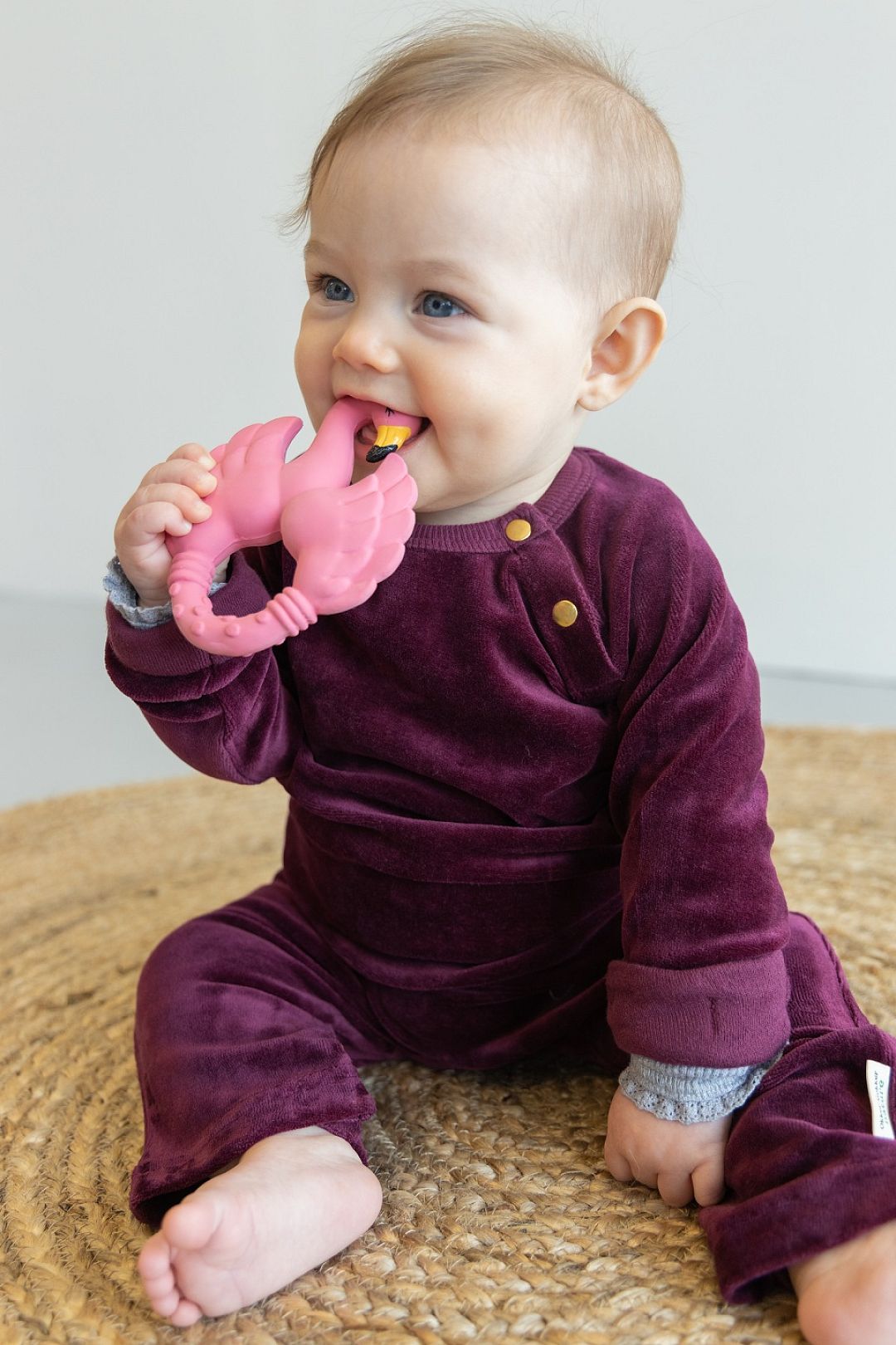 Natruba-Flamingo-teether-girl8.jpg