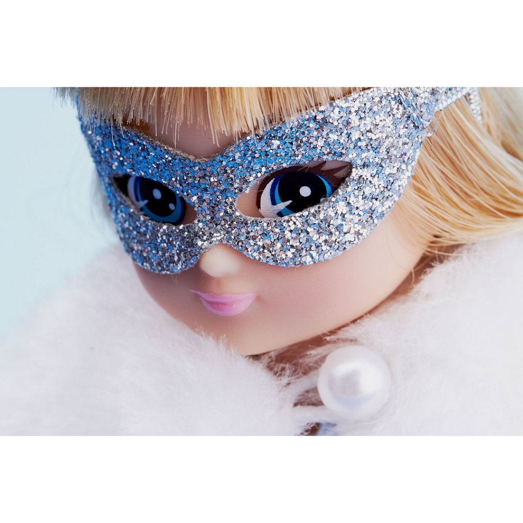 Snow-Queen-Lottie-Doll-2_23c7daf9-db7c-4ab2-884e-4a7cf381f2d2_1024x1024.jpg